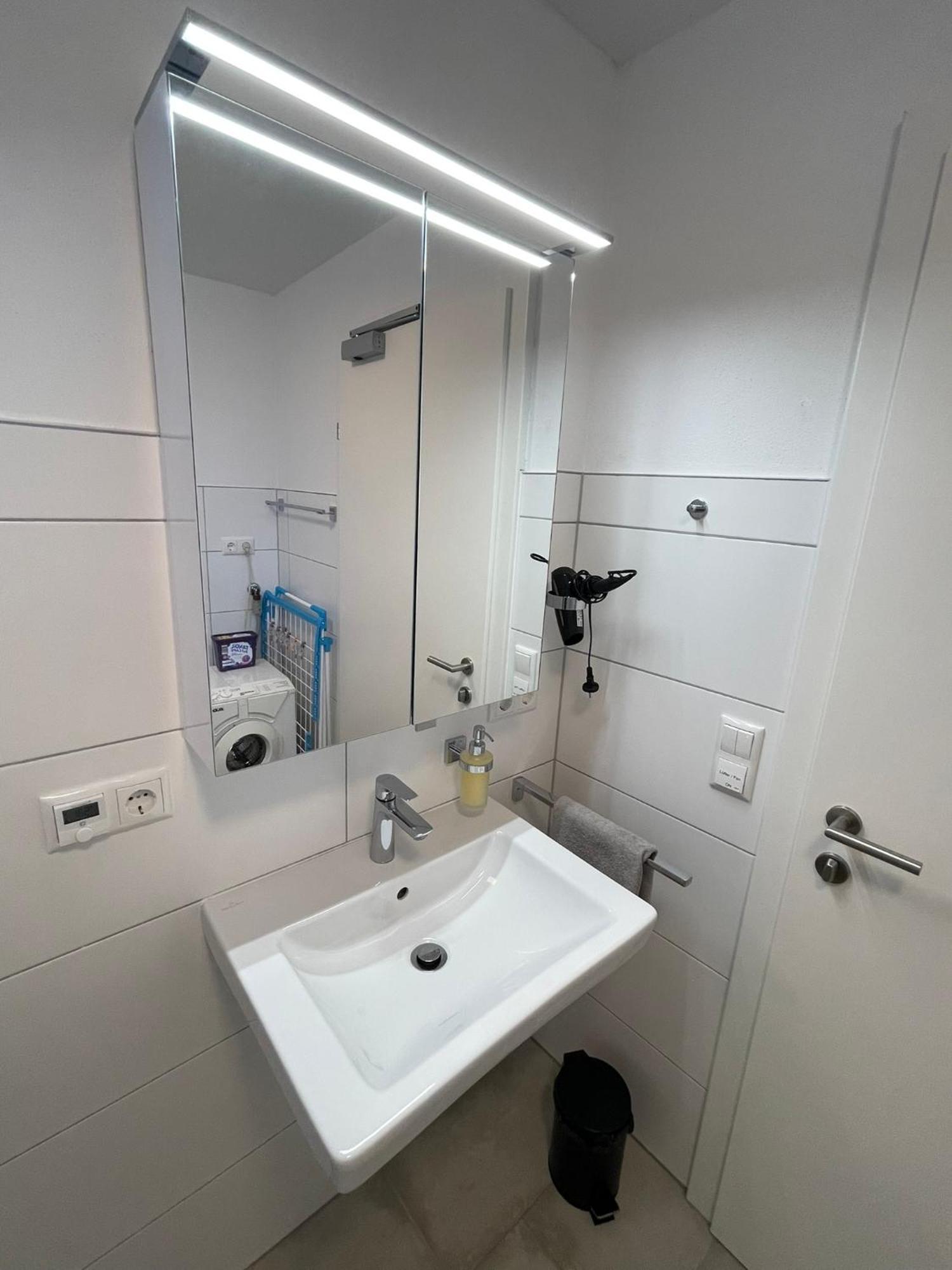 Mitzis Stubn Apartments - Bad Goisern - 24-Hour Self Check-In Экстерьер фото